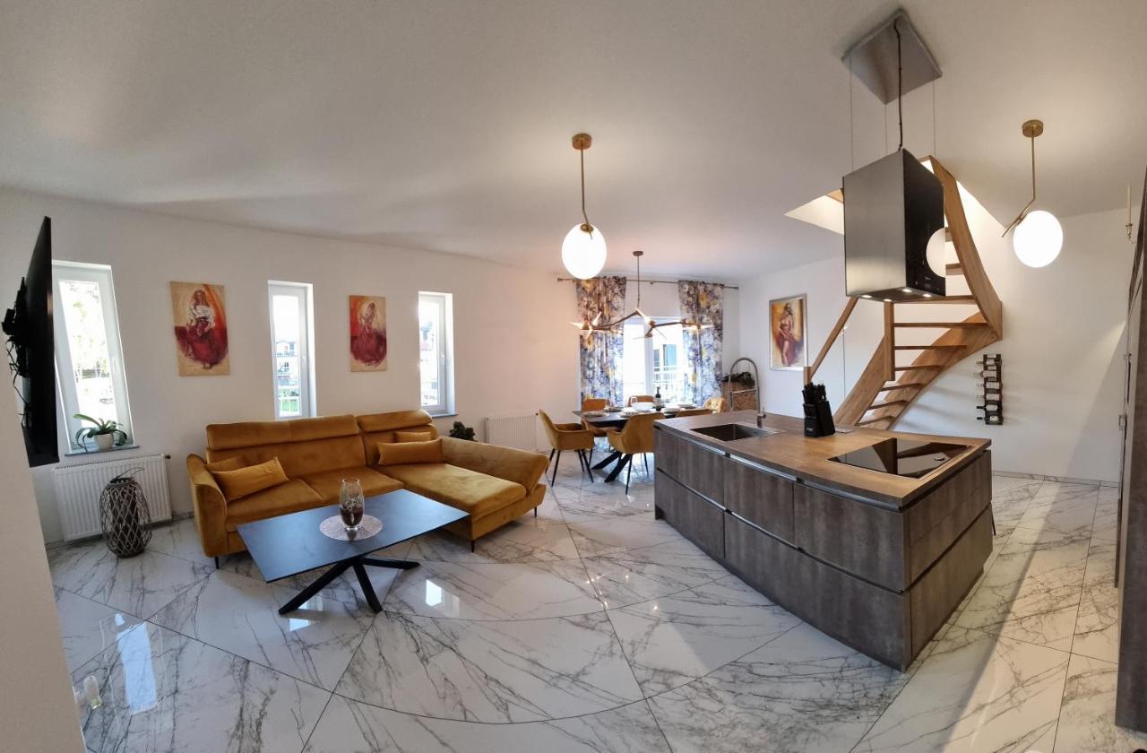 Baltic Sun Apartament ポビエロボ エクステリア 写真